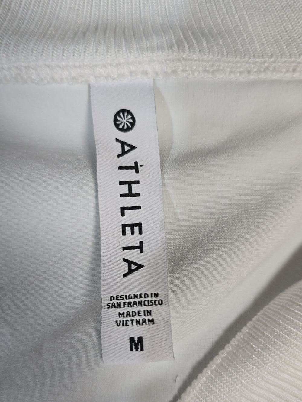 Athleta Zephyr V-Neck Tee White Size Medium NWT - Picture 9 of 11